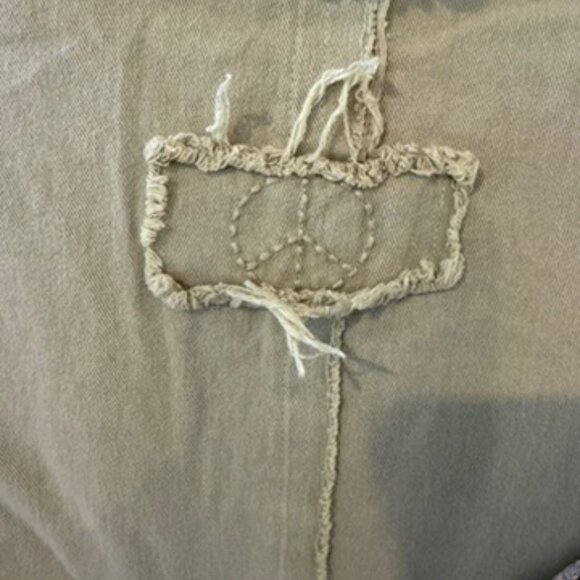 BLUE VELVET BUTTERLFY APPLIQUE SHACKET NWT - Picture 9 of 11